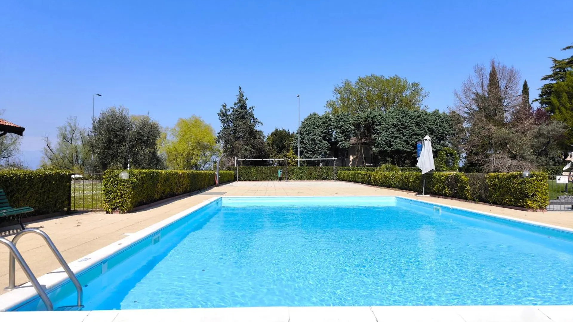 Sg Family - Miralago Apartment Peschiera del Garda Italy
